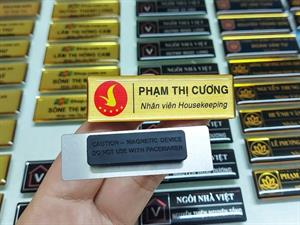 CÁC LOẠI BẢNG TÊN NHÂN VIÊN TRÊN THỊ TRƯỜNG