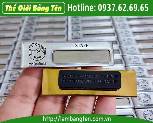 BẢNG TÊN ĐEO ÁO NỀN XƯỚC